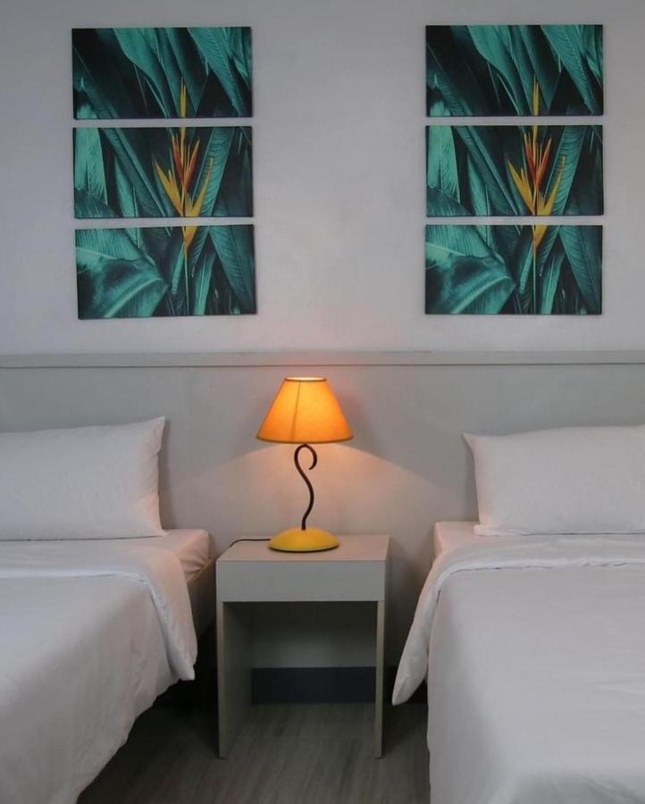 Sands Hotel Nasugbu Exterior foto